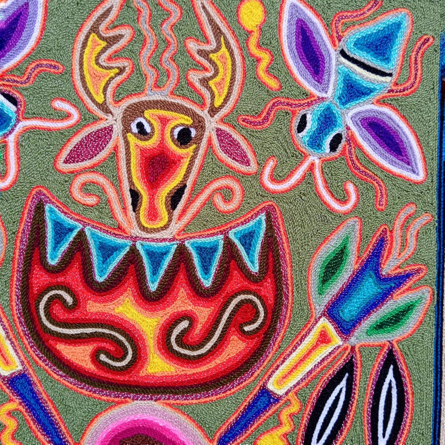 Huichol Yarn Painting Mexican Folk Art by Hilaria Chavez Carrillo PP8204