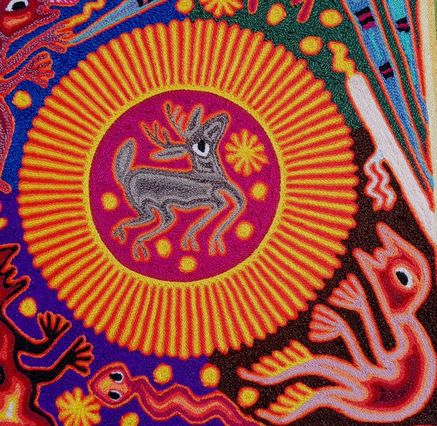 Huichol Mexican Folk Art Yarn Painting By Maximino Renteria PP8247