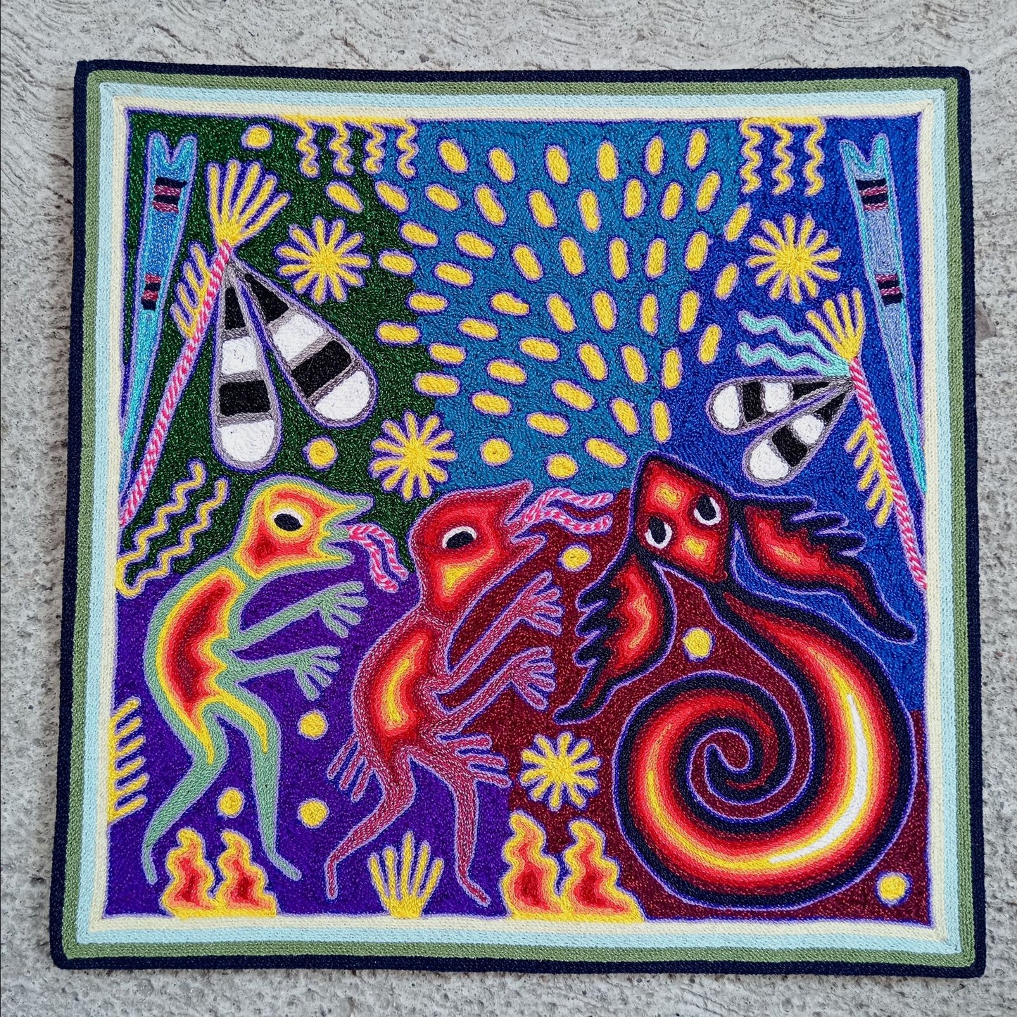 Huichol Mexican Folk Art Yarn Painting By Maximino Renteria PP8249