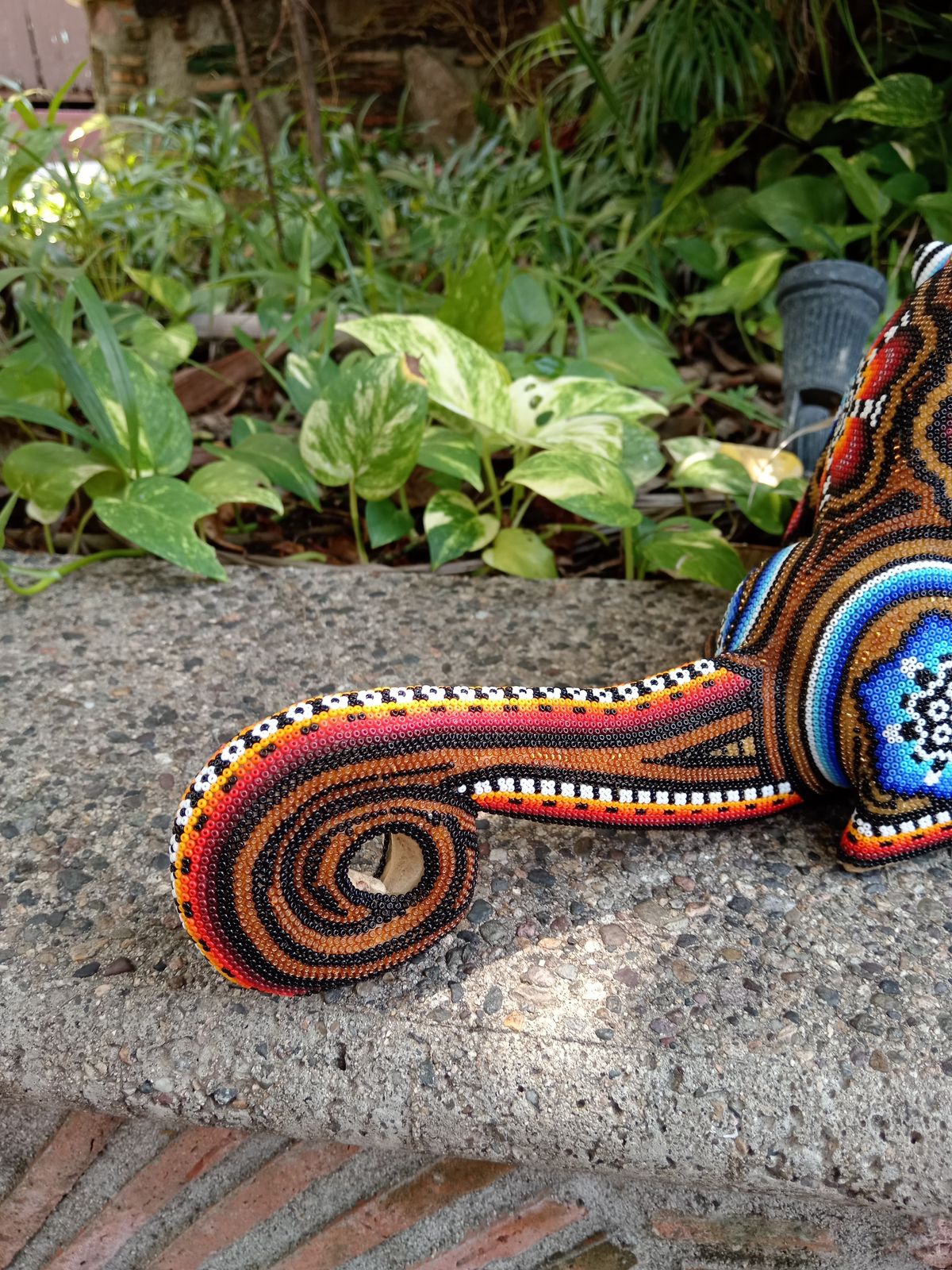 Huichol Hand Beaded Mexican Folk Art, Chamaleon By Santos Bautista PP8285