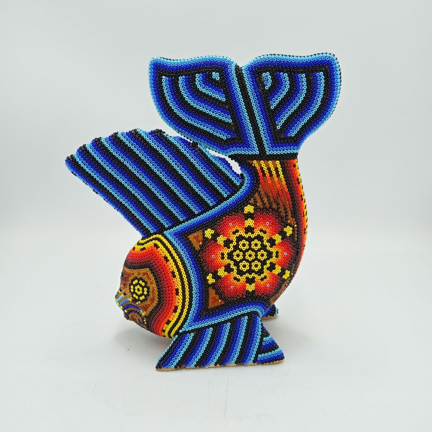 Huichol Hand Beaded Mexican Folk Art, Fish By Santos Bautista PP8290