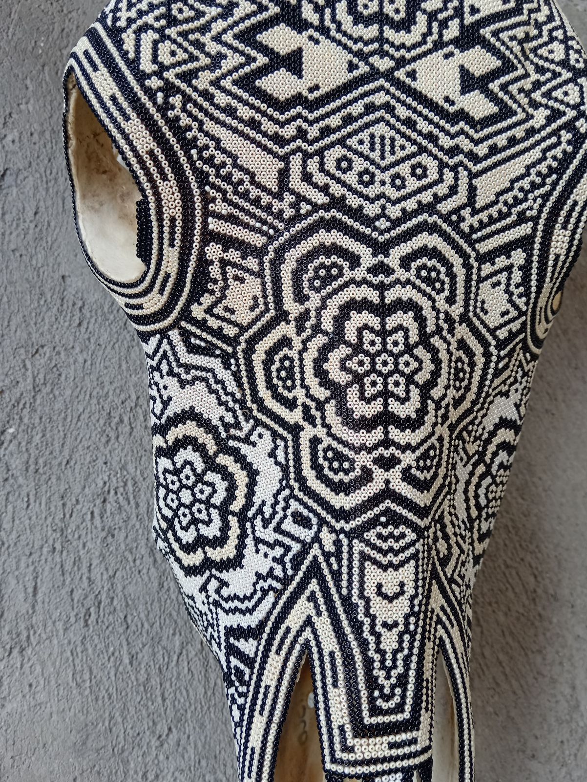 Huichol Indian Hand Beaded Bull Skull By Santos Bautista PP8295