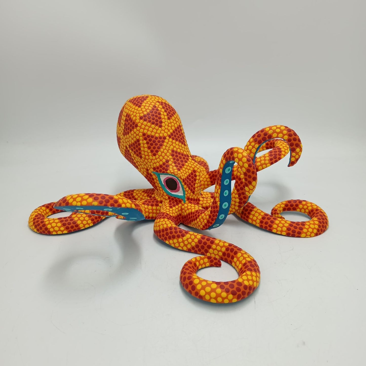 Wood Carving Hand Made Octopus By Armando Jimenez PP8304