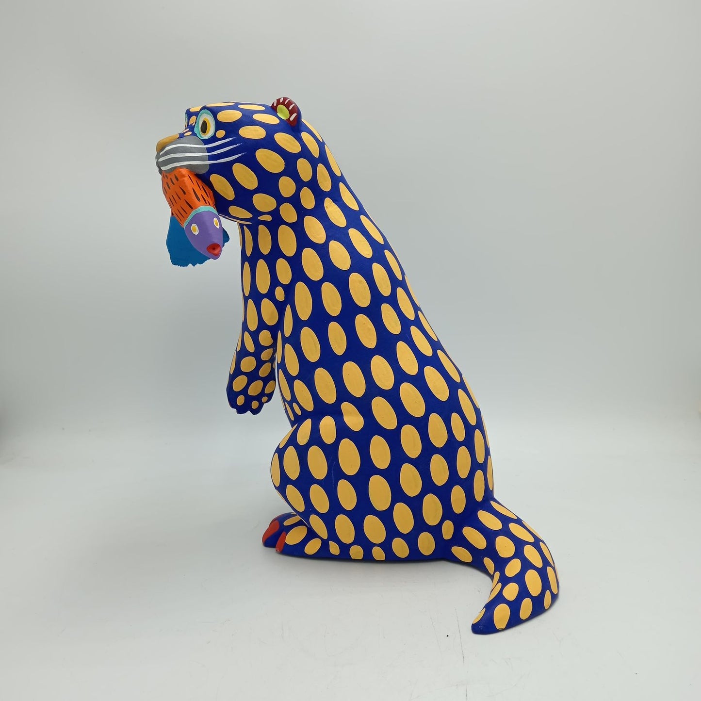 Wood Carving Hand Made Otter By Armando Jimenez PP8305