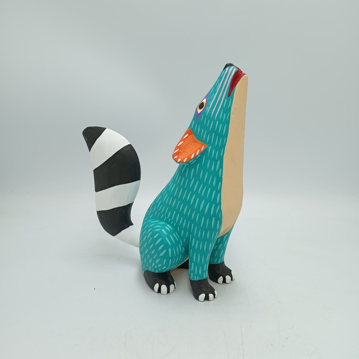 Wood Carving Hand Made Coyote By Armando Jimenez PP8308
