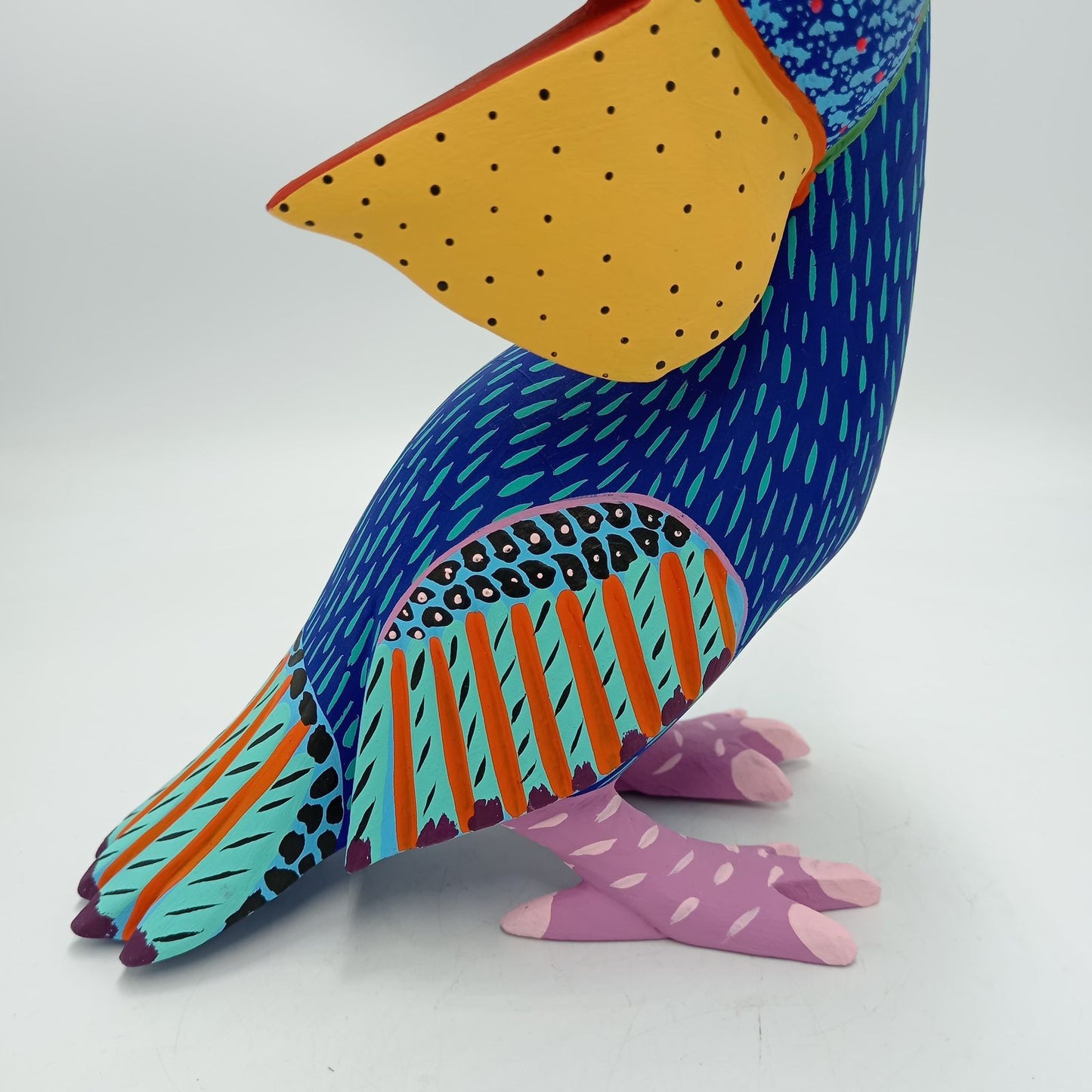 Wood Carving Hand Made Pelican By Armando Jimenez PP8310