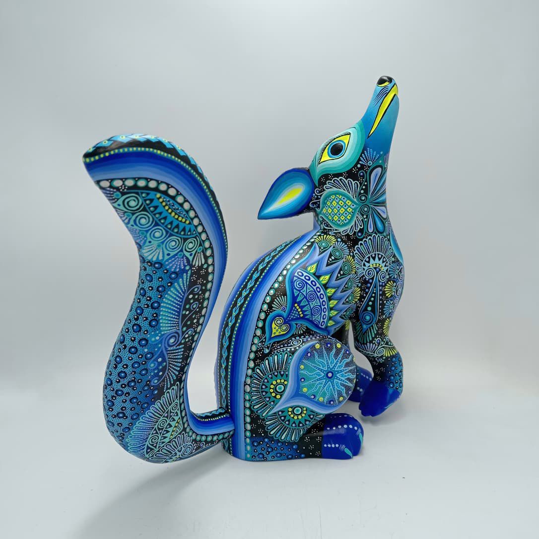Mexican Folk Art Oaxacan Wood Carving Alebrije Hand Made, Coyote By Luis Sosa PP8318