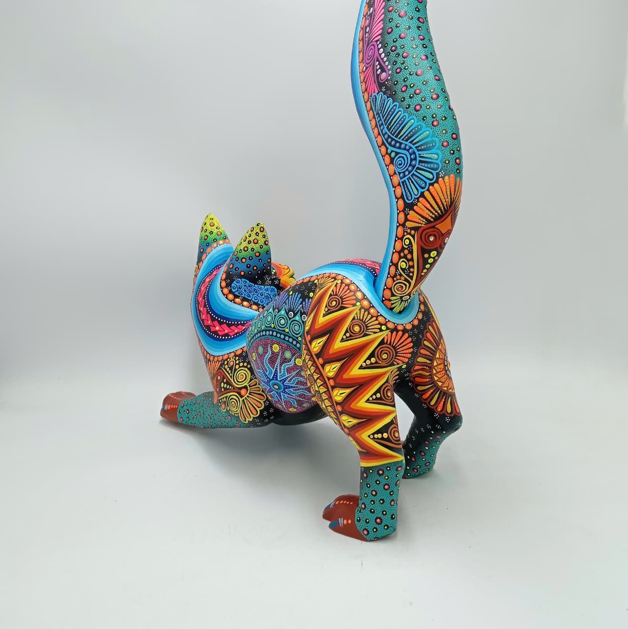 Mexican Folk Art Oaxacan Wood Carving Alebrije Hand Made, Lynx By Luis Sosa PP8319