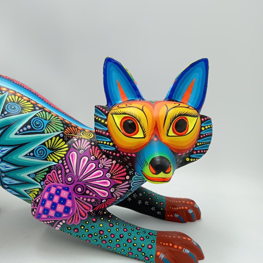 Mexican Folk Art Oaxacan Wood Carving Alebrije Hand Made, Lynx By Luis Sosa PP8319