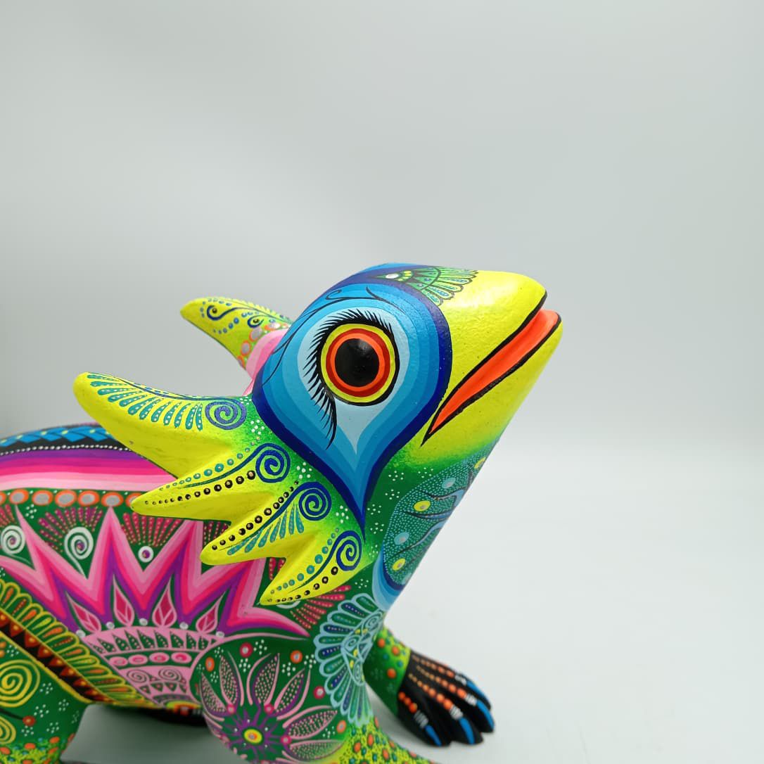 Mexican Folk Art Oaxacan Wood Carving Alebrije Hand Made, Axolotl By Luis Sosa PP8320