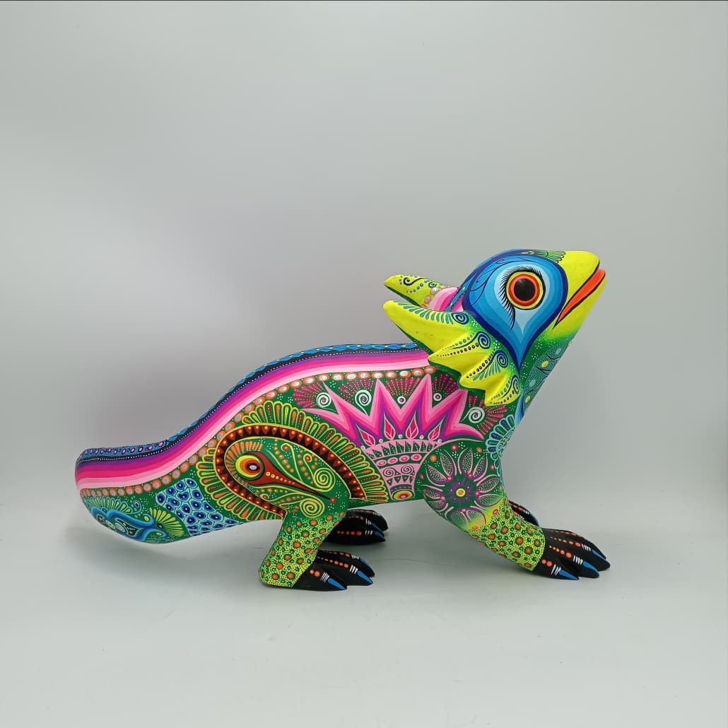 Mexican Folk Art Oaxacan Wood Carving Alebrije Hand Made, Axolotl By Luis Sosa PP8320