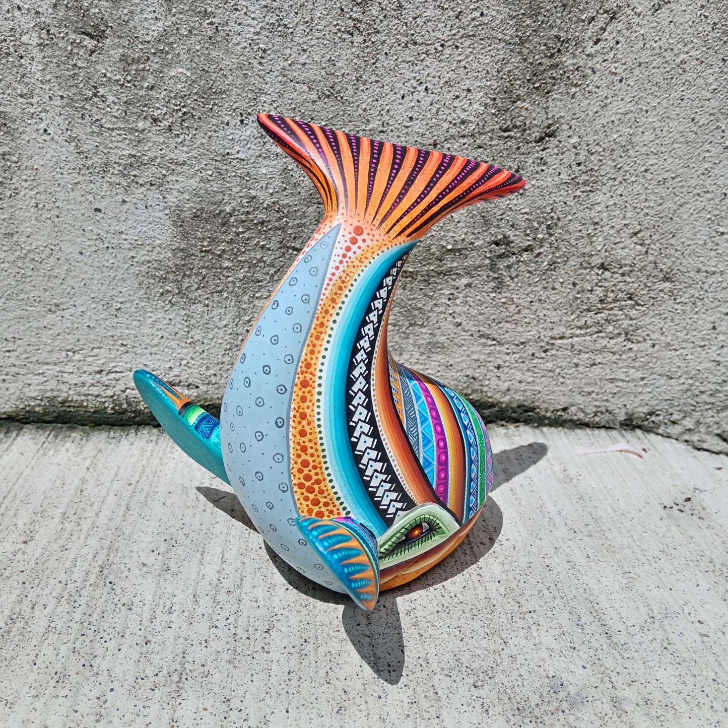 Mexican Oaxacan Wood Carving Whale By Julia Fuentes PP8329