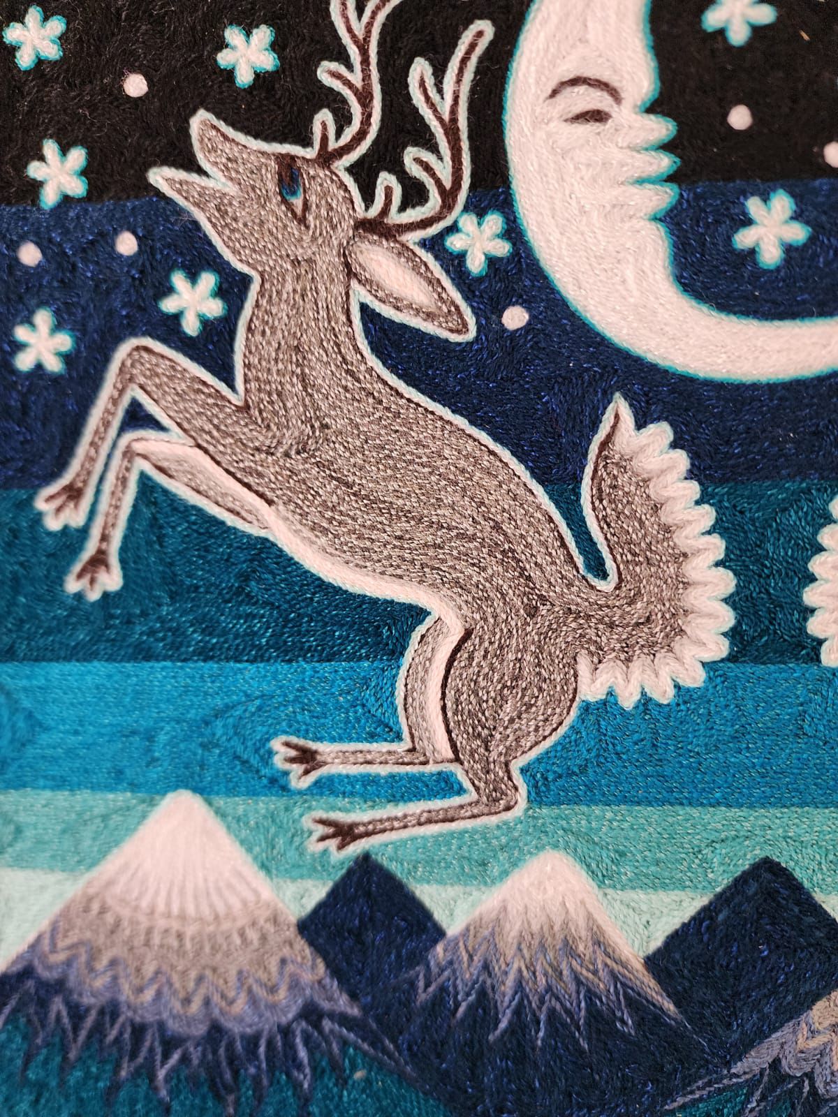 Huichol Indian Yarn Painting by Samuel Hernandez PP8381