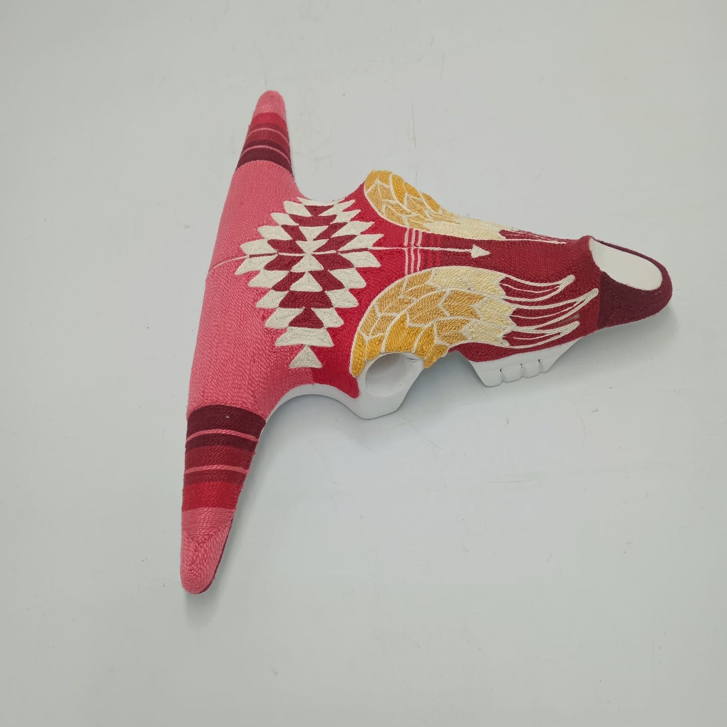 Mexican Folk Art Huichol Yarn Painting on Bull Skull By Alfredo Meraz Reyna PP8680