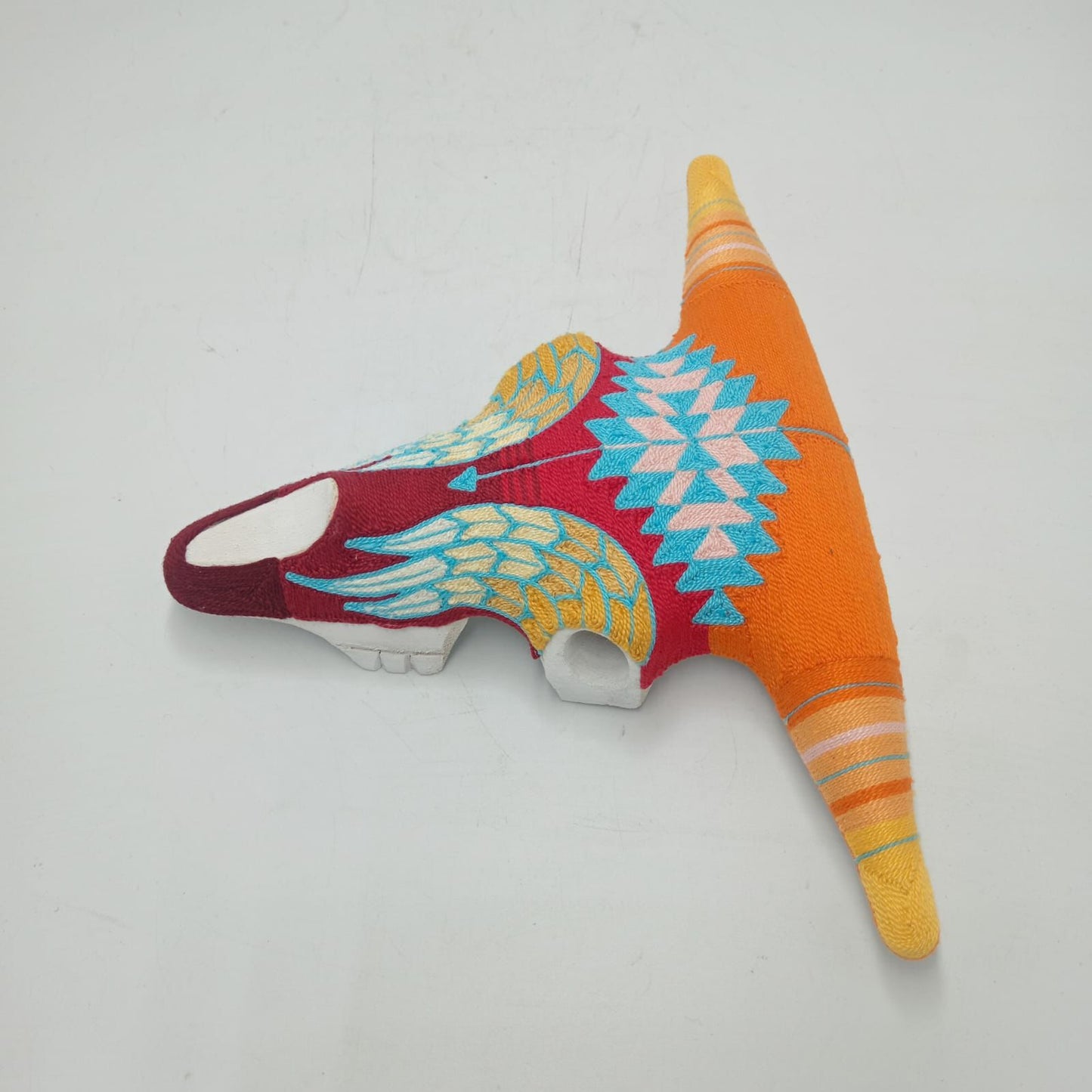 Mexican Folk Art Huichol Yarn Painting on Bull Skull By Alfredo Meraz Reyna PP8683