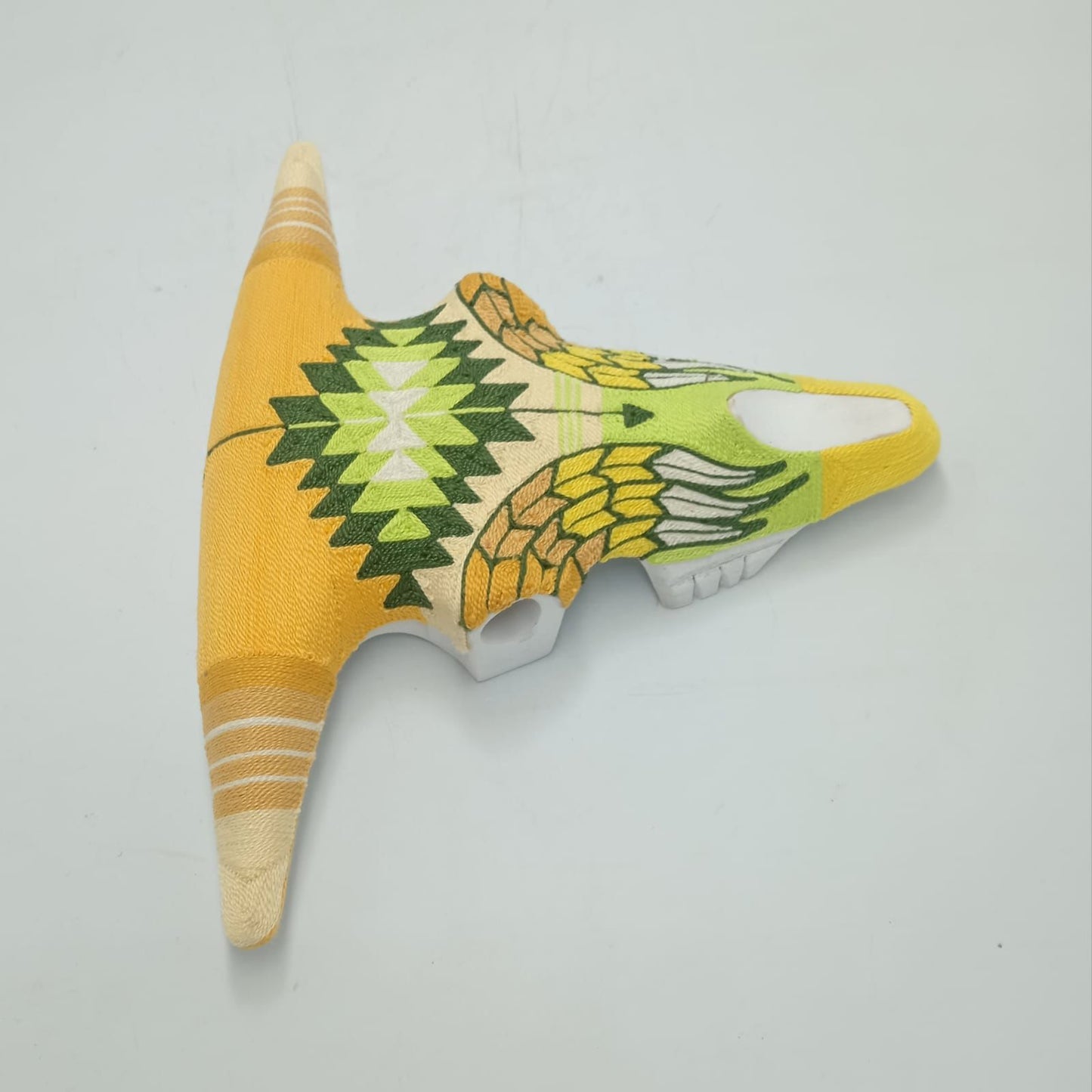 Mexican Folk Art Huichol Yarn Painting on Bull Skull By Alfredo Meraz Reyna PP8686