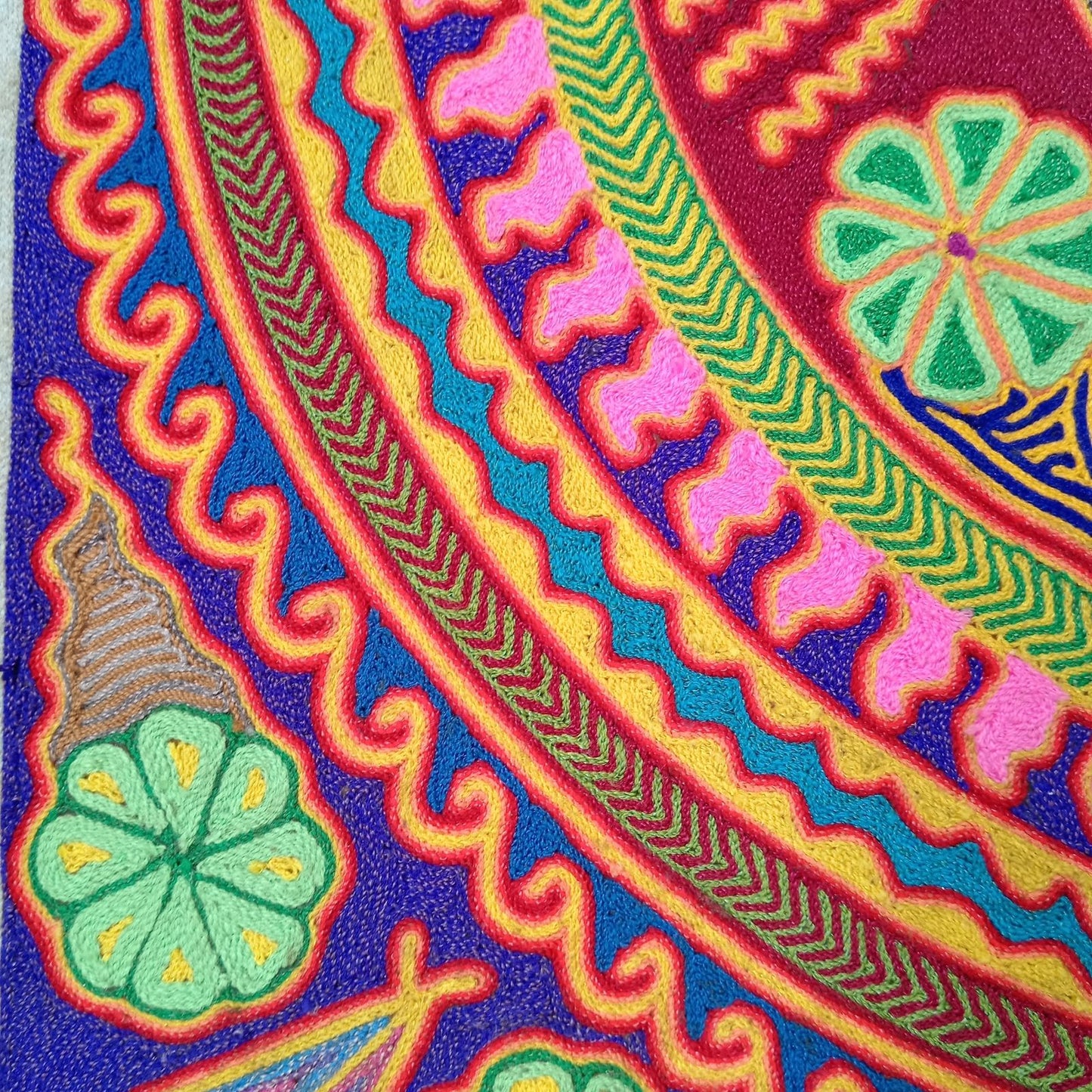 Mexican Folk Art Huichol Yarn Painting by Cooperativa Zitacua PP8716