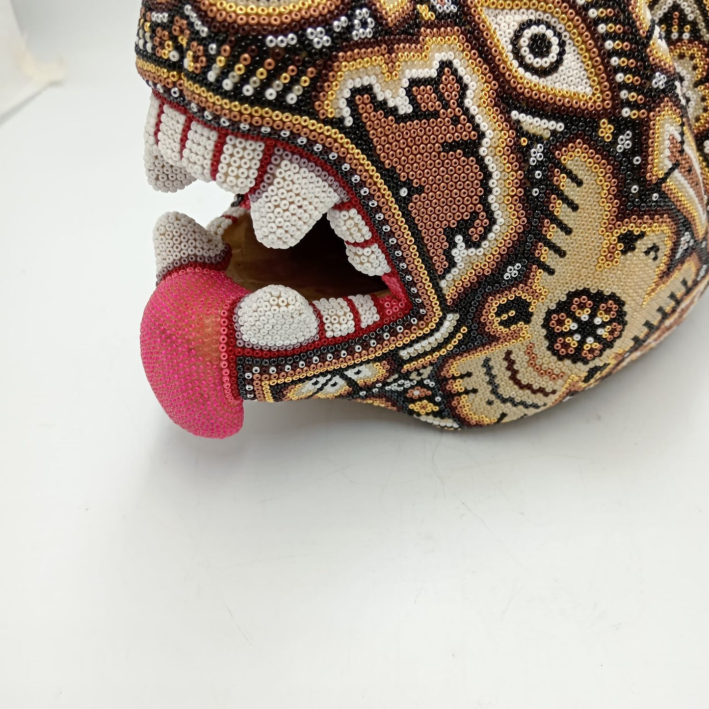 Huichol Mexican Hand Beaded Wolf Head By Isandro Villa Lopez PP8761