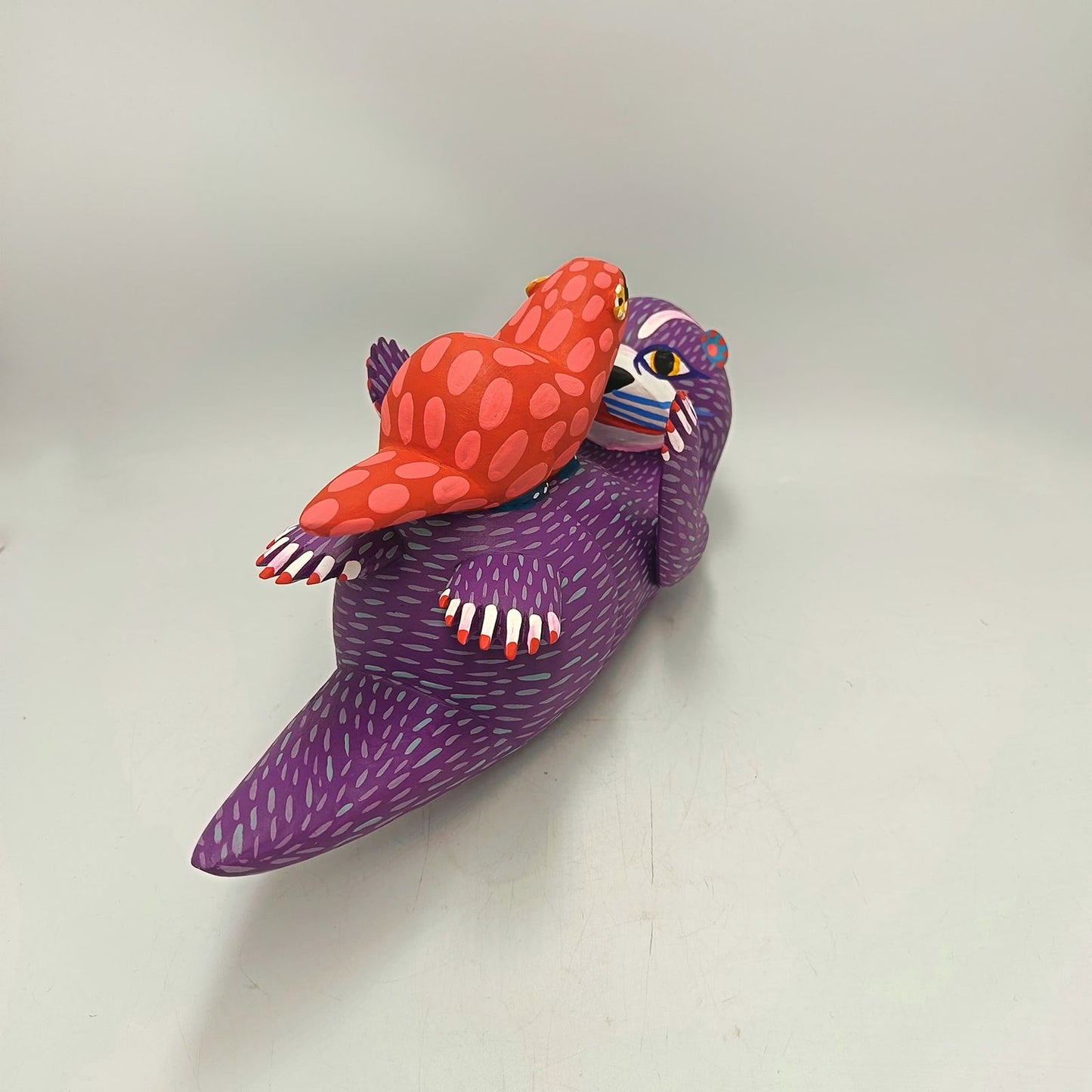 Oaxacan Wood Carving Hand Made, Otter with Baby By Armando Jimenez PP8753