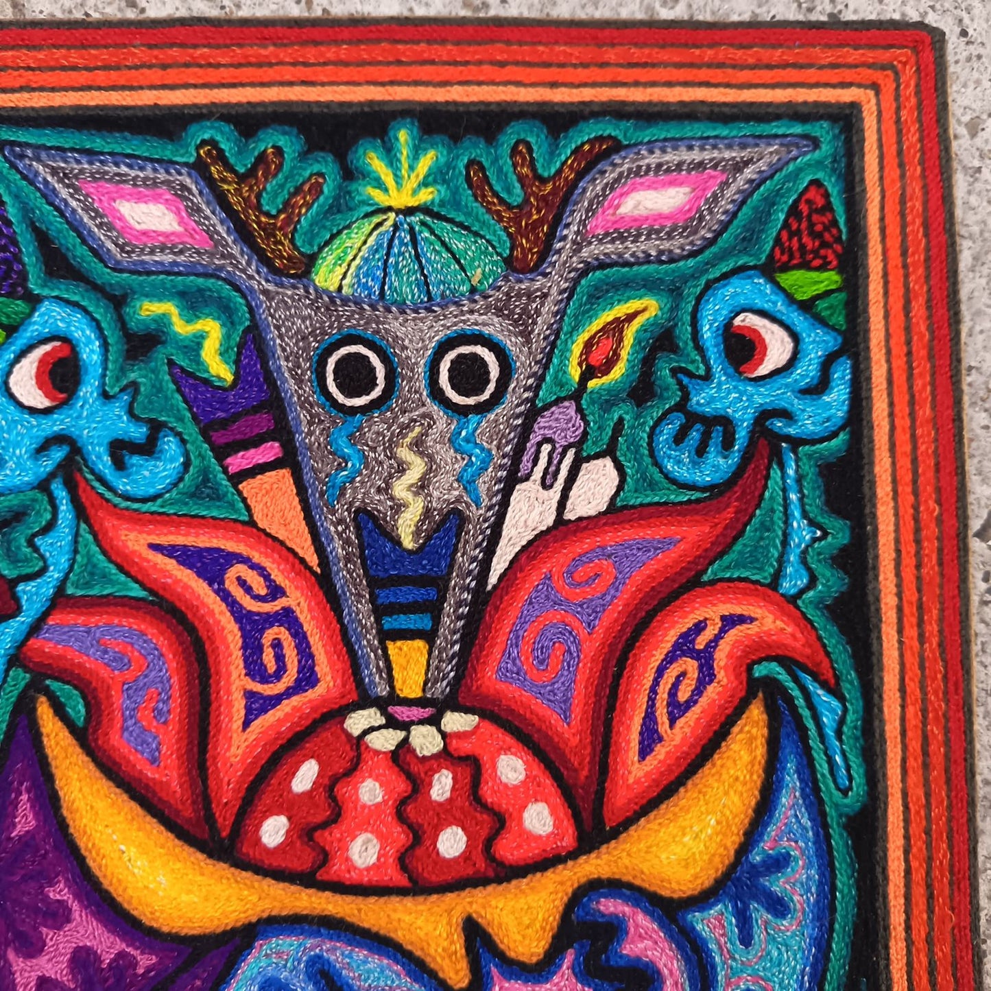 Mexican Folk Art Huichol Indian Yarn Painting by Luis Castro PP8857 Oaxaca