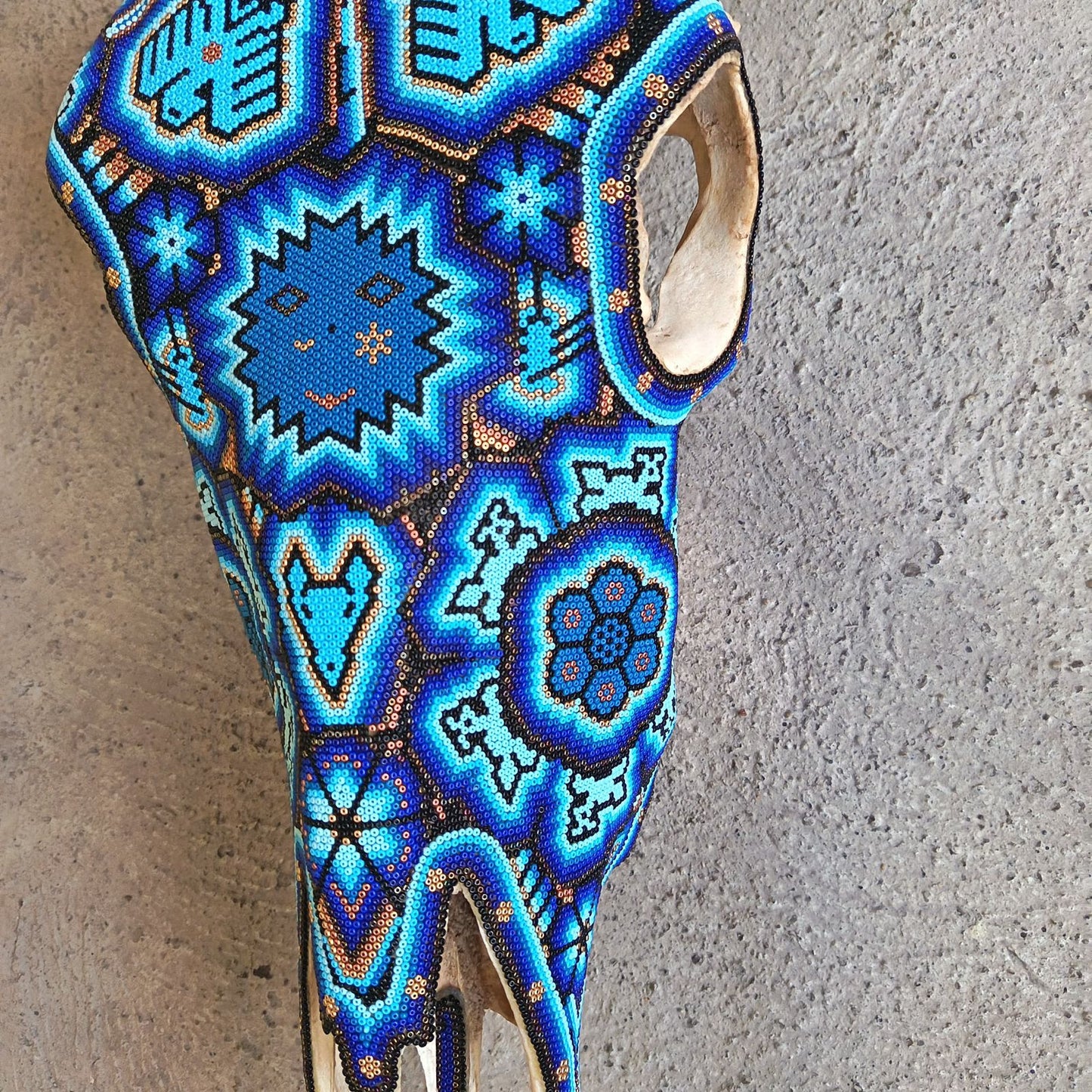 Huichol Bead Art Mexican Folk Art, Bull Skull By Mayola Villa Lopez PP8959