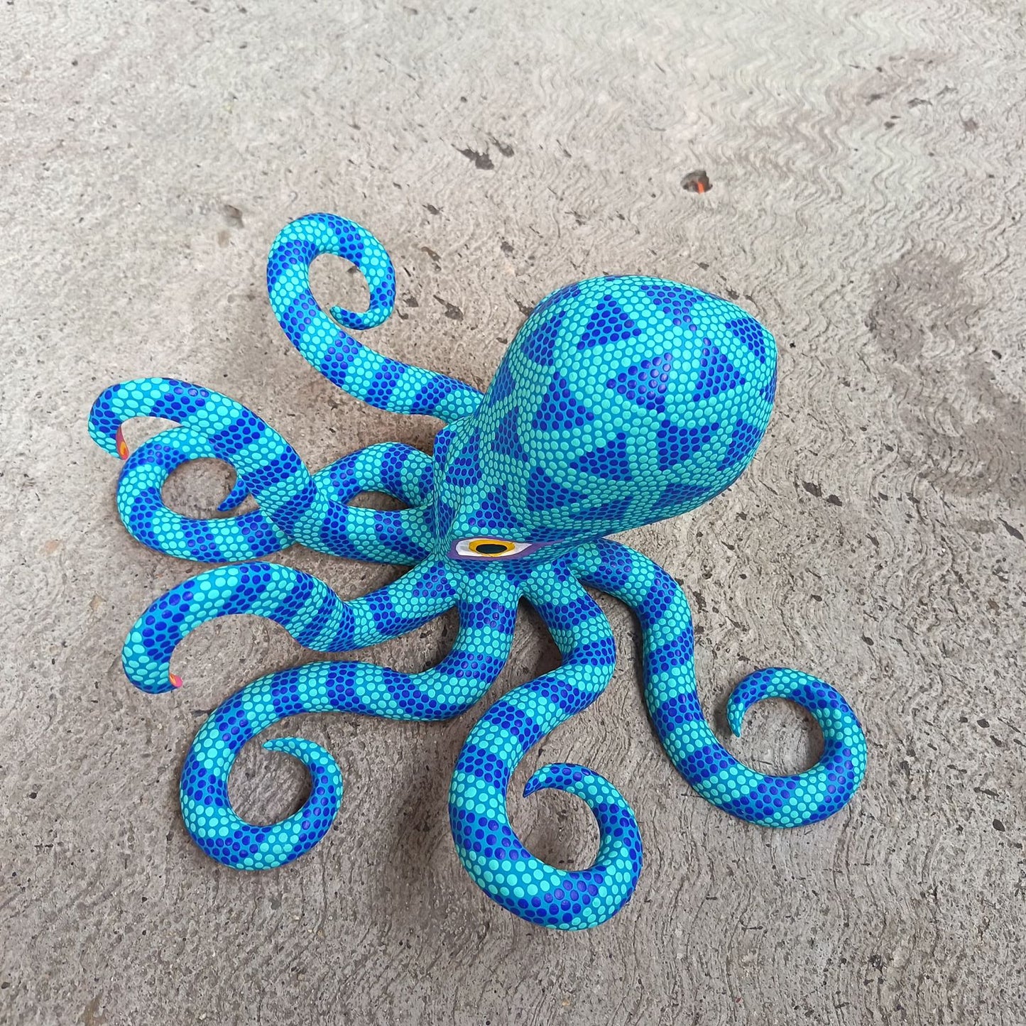 Oaxacan Wood Carving Hand Made, Octopus By Armando Jimenez PP9150