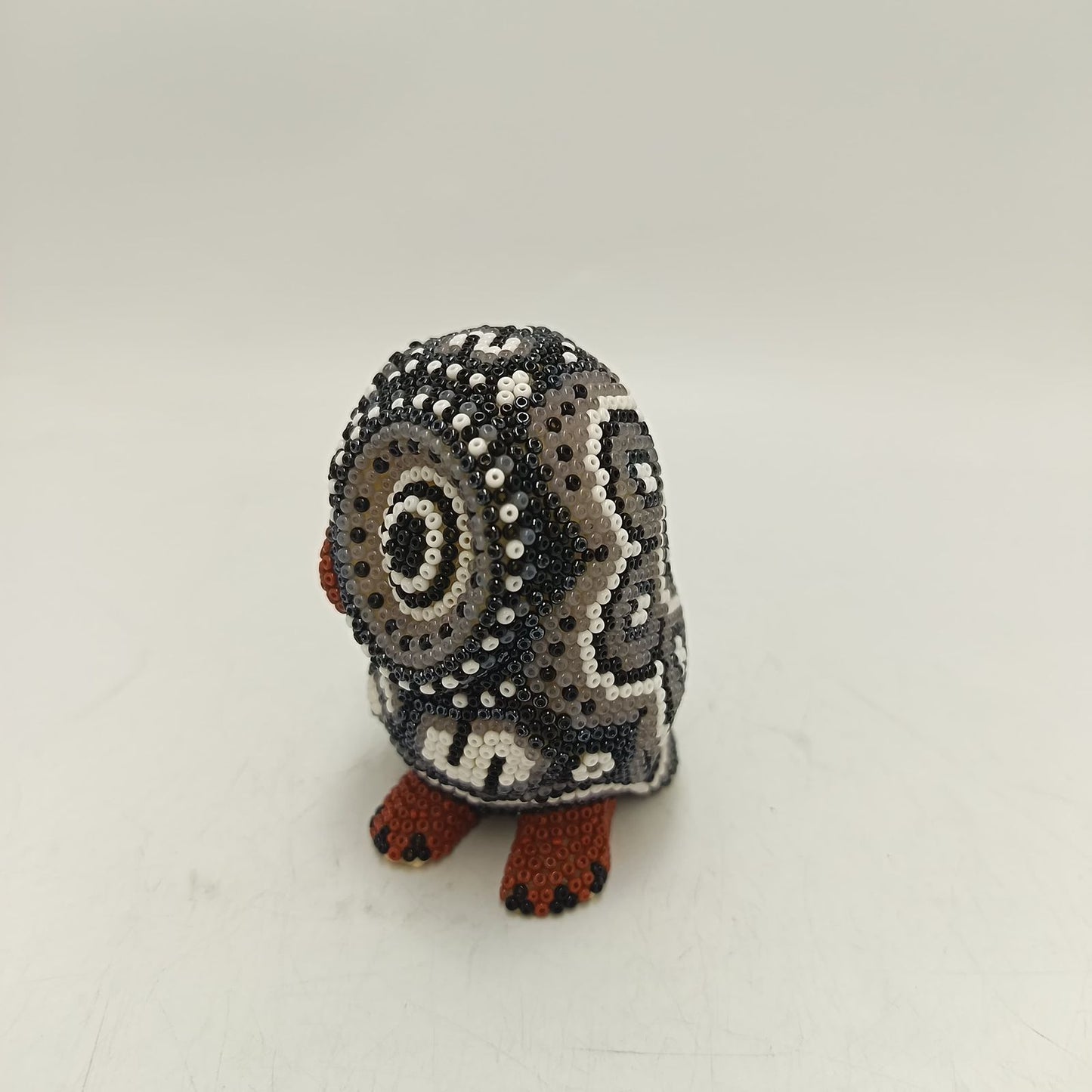 Mexican Huichol Hand Beaded Art, Owl By Isandro Villa Lopez PP9375