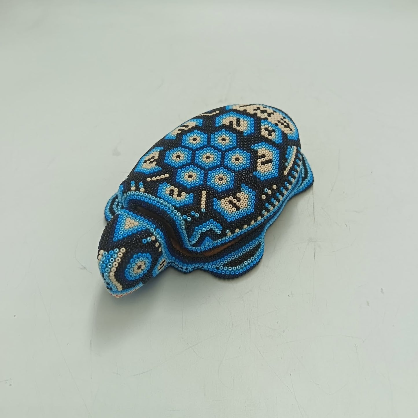 Mexican Huichol Hand Beaded Turtle Jeweler By Mayola Villa Lopez PP9427