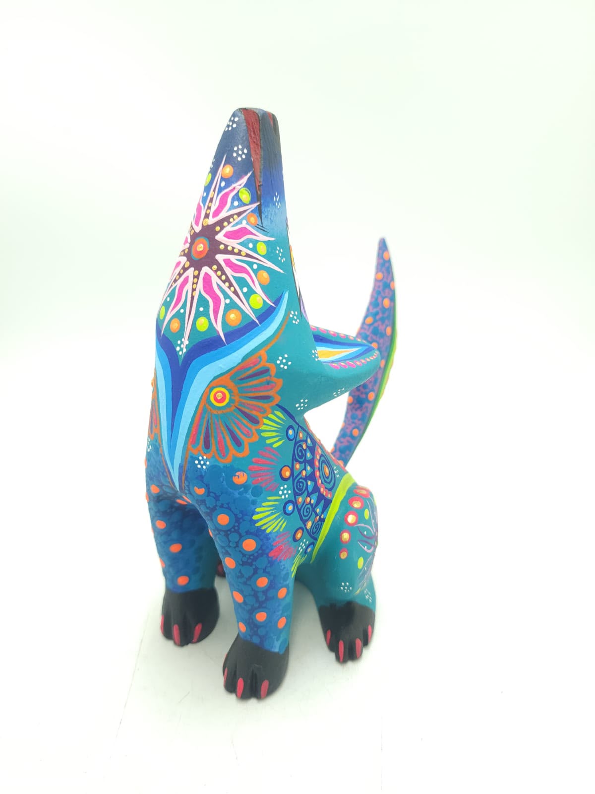 Oaxacan Wood Carving Mexican Folk Art Hand Made, Coyote By Cesar Melchor Ojeda PP9444