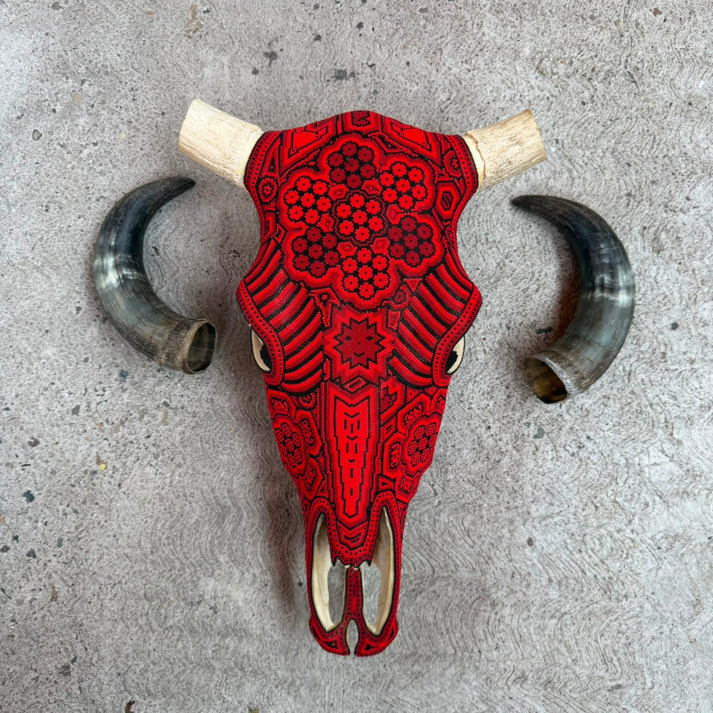 Huichol Bead Art Mexican Folk Art, Bull Skull By Mayola Villa Lopez PP9480
