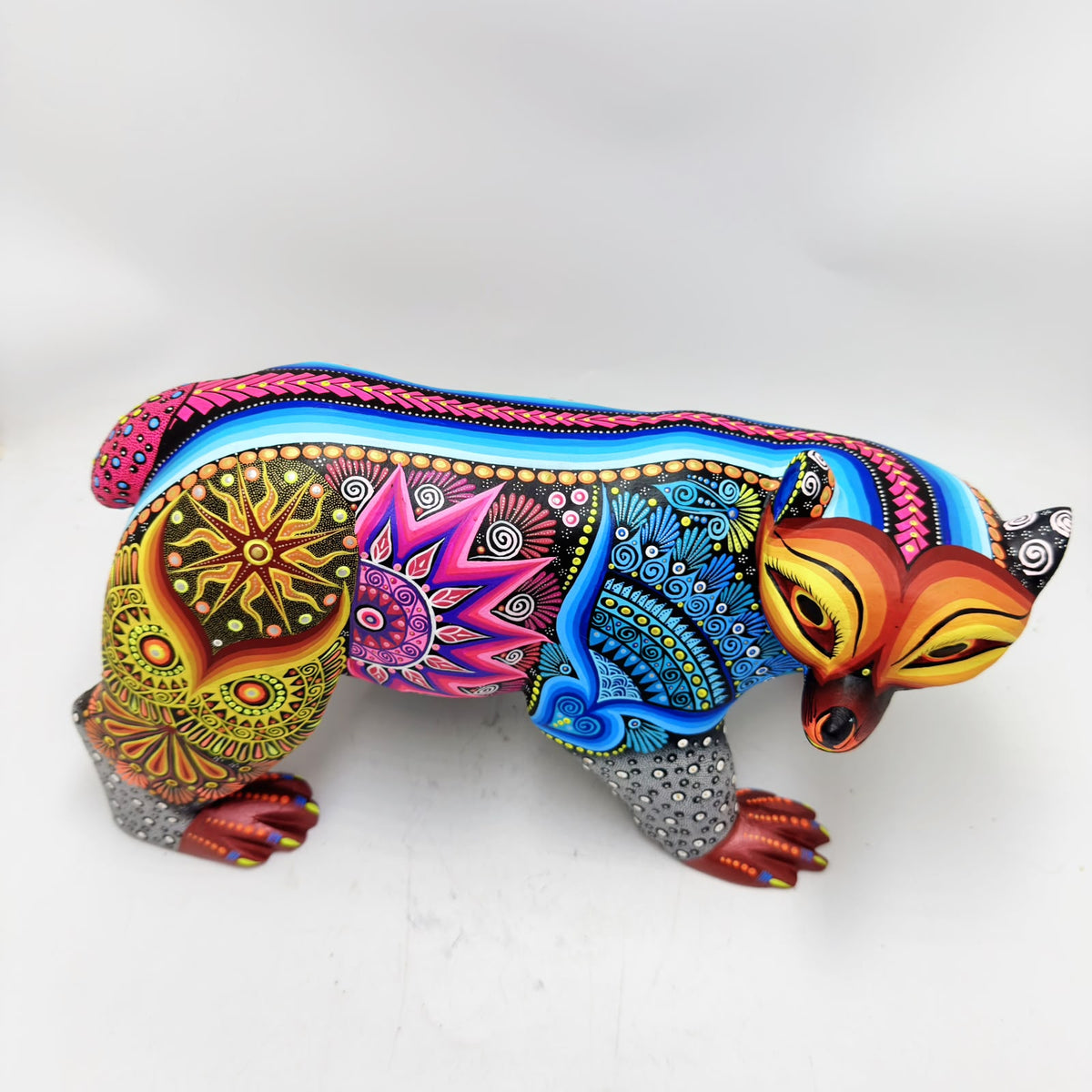 Mexican Folk Art Oaxacan Wood Carving Alebrije Hand Made, Bear By Luis Sosa PP9595