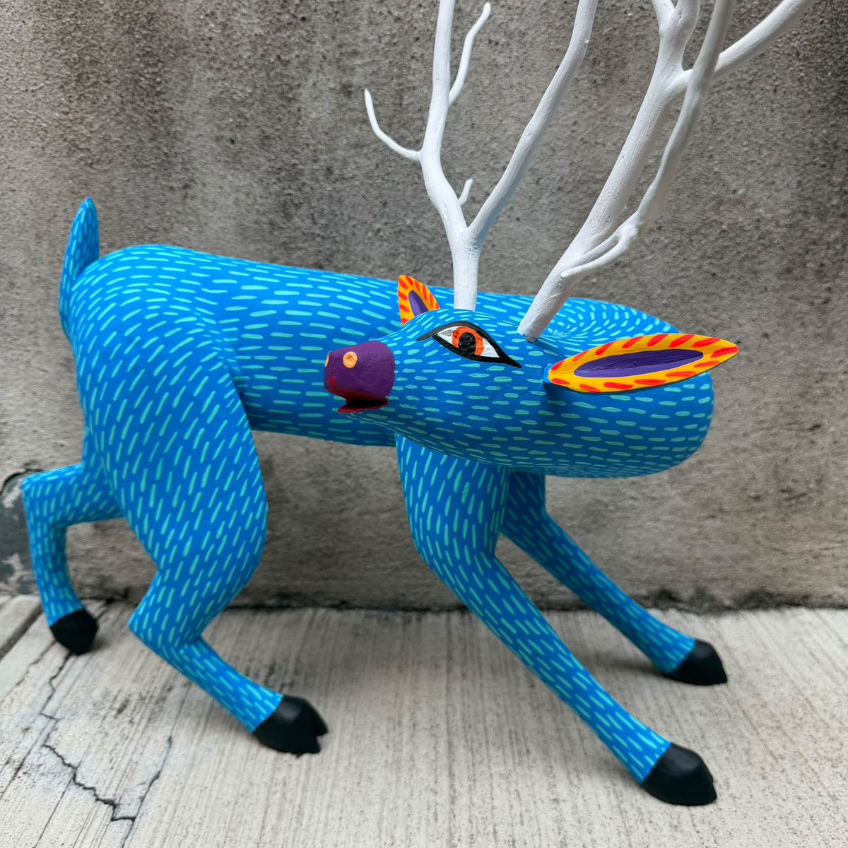 Oaxacan Wood Carving Hand Made, Moose By Armando Jimenez PP9618