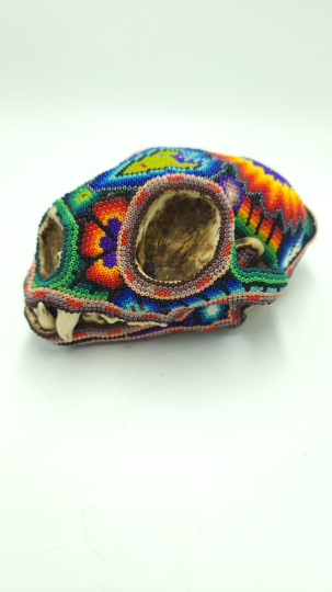 Mexican Huichol Hand Beaded Wildcat By Honorio Villa Lopez PP6059