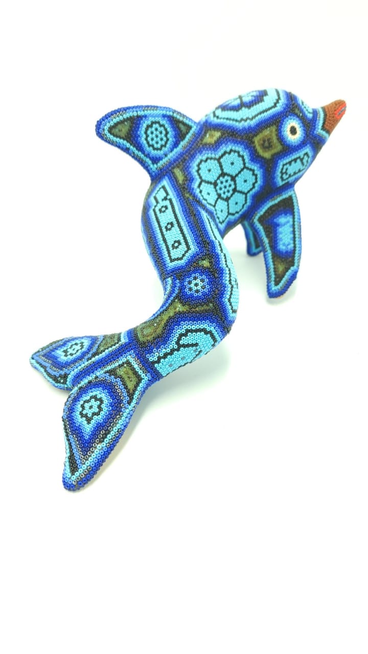Huichol Hand Beaded Mexican Folk Art Shark By Mayola Villa Lopez HMV03