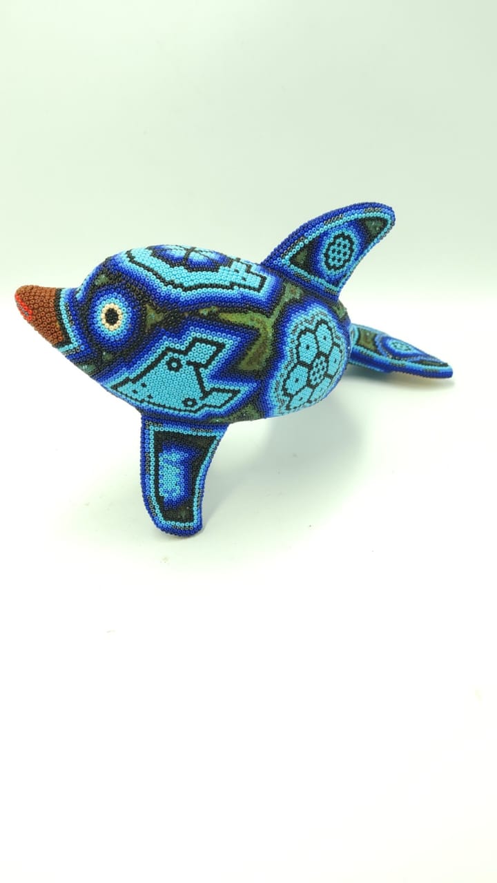 Huichol Hand Beaded Mexican Folk Art Shark By Mayola Villa Lopez HMV03