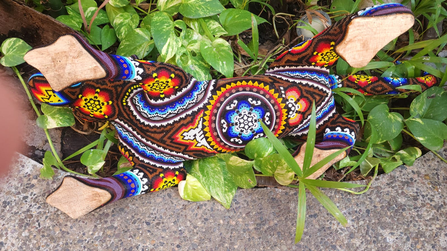 Huichol Hand Beaded Jaguar By Santos Bautista PP5083