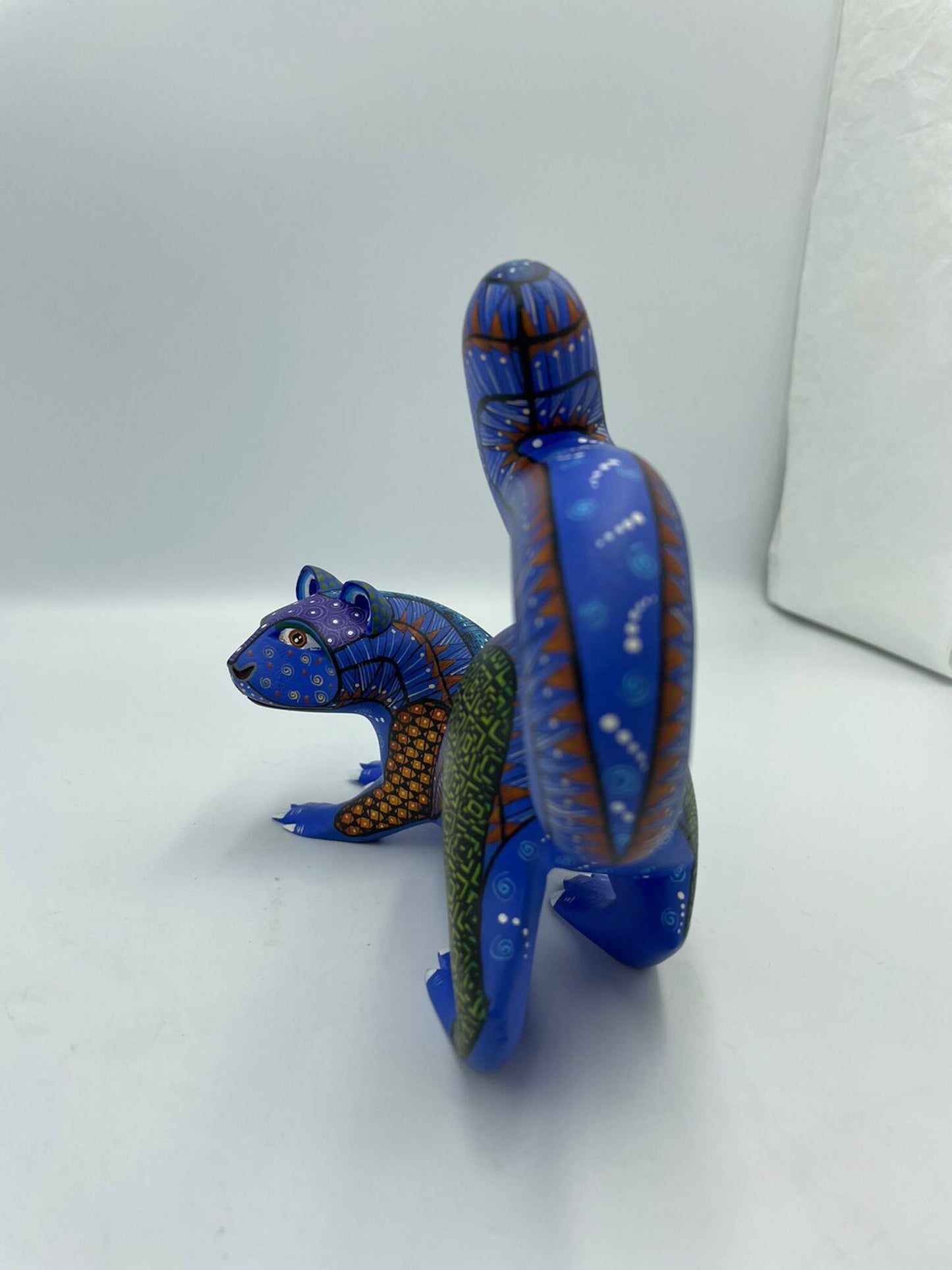 Magnificent Oaxacan Wood Carving Otter By Javier y Maria Jimenez PP3282