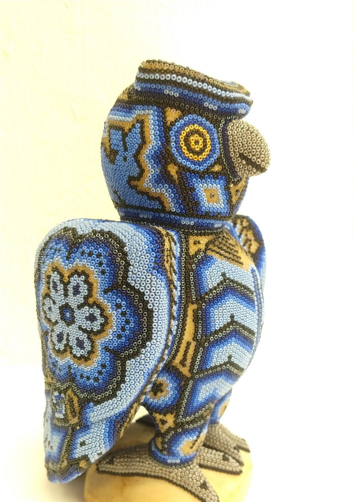 Mexican Folk Art Huichol Beaded Owl by Isandro Villa Lopez PP2816