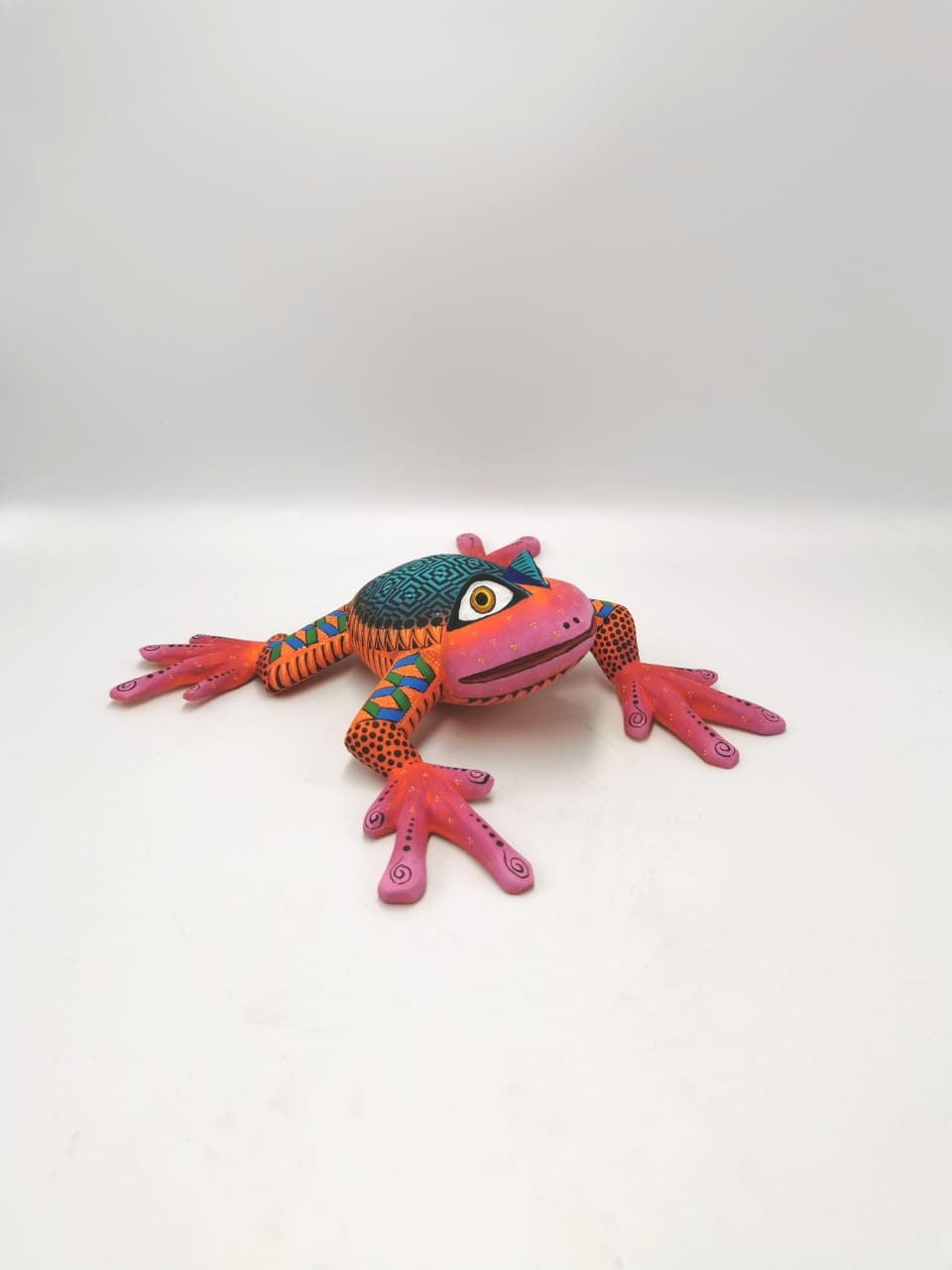 Oaxacan Wood Carving Hand Made Frog By Estudio 2403 PP4109
