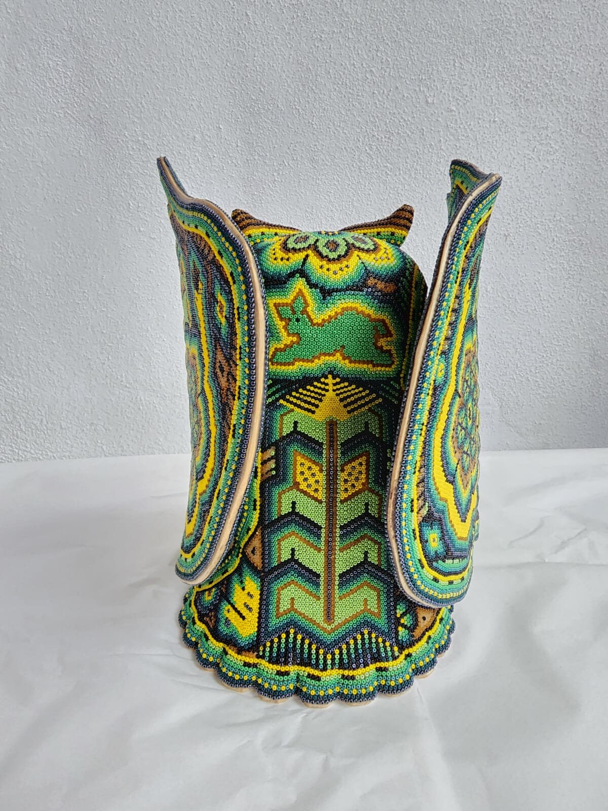 Mexican Folk Art Huichol Beaded Owl by Isandro Villa Lopez PP4141