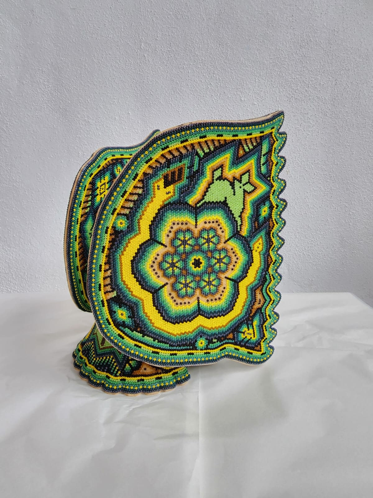 Mexican Folk Art Huichol Beaded Owl by Isandro Villa Lopez PP4141