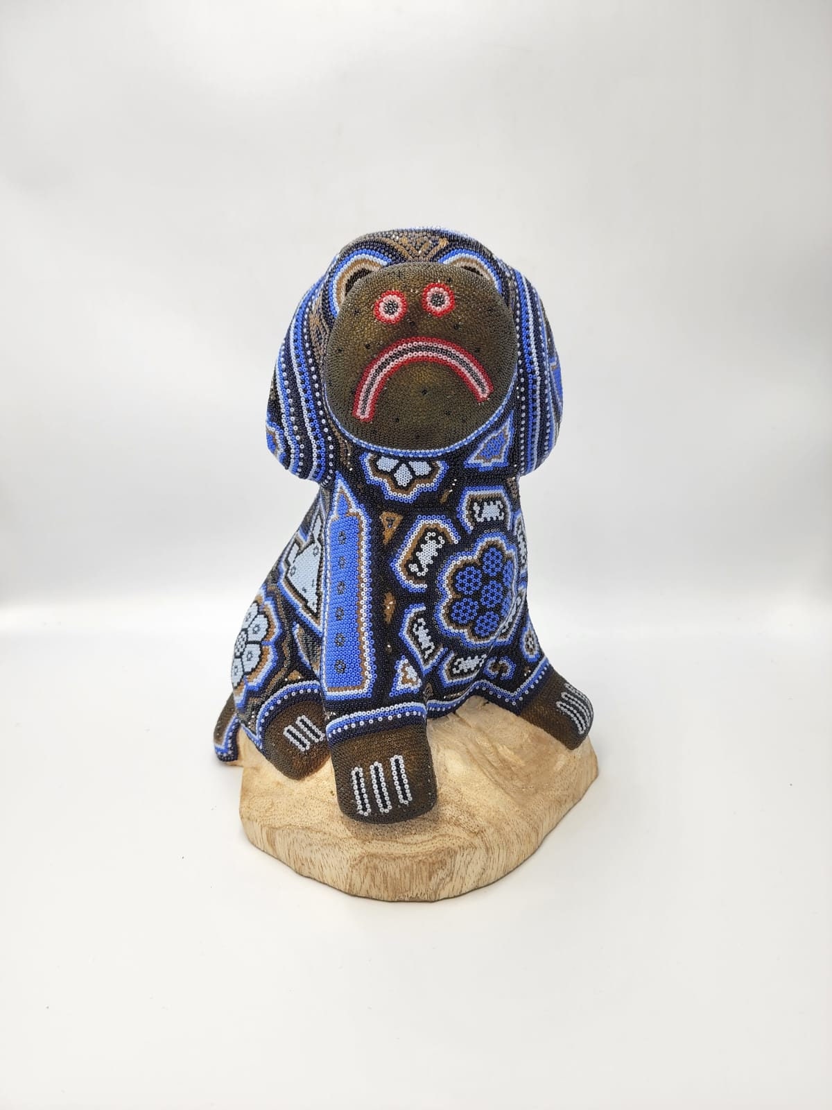 Huichol Beaded Mexican Folk Art Dog By Mayola Villa Lopez PP4492
