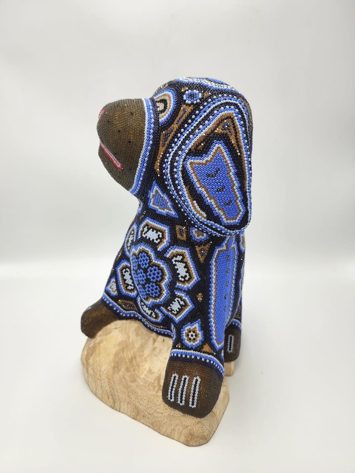Huichol Beaded Mexican Folk Art Dog By Mayola Villa Lopez PP4492