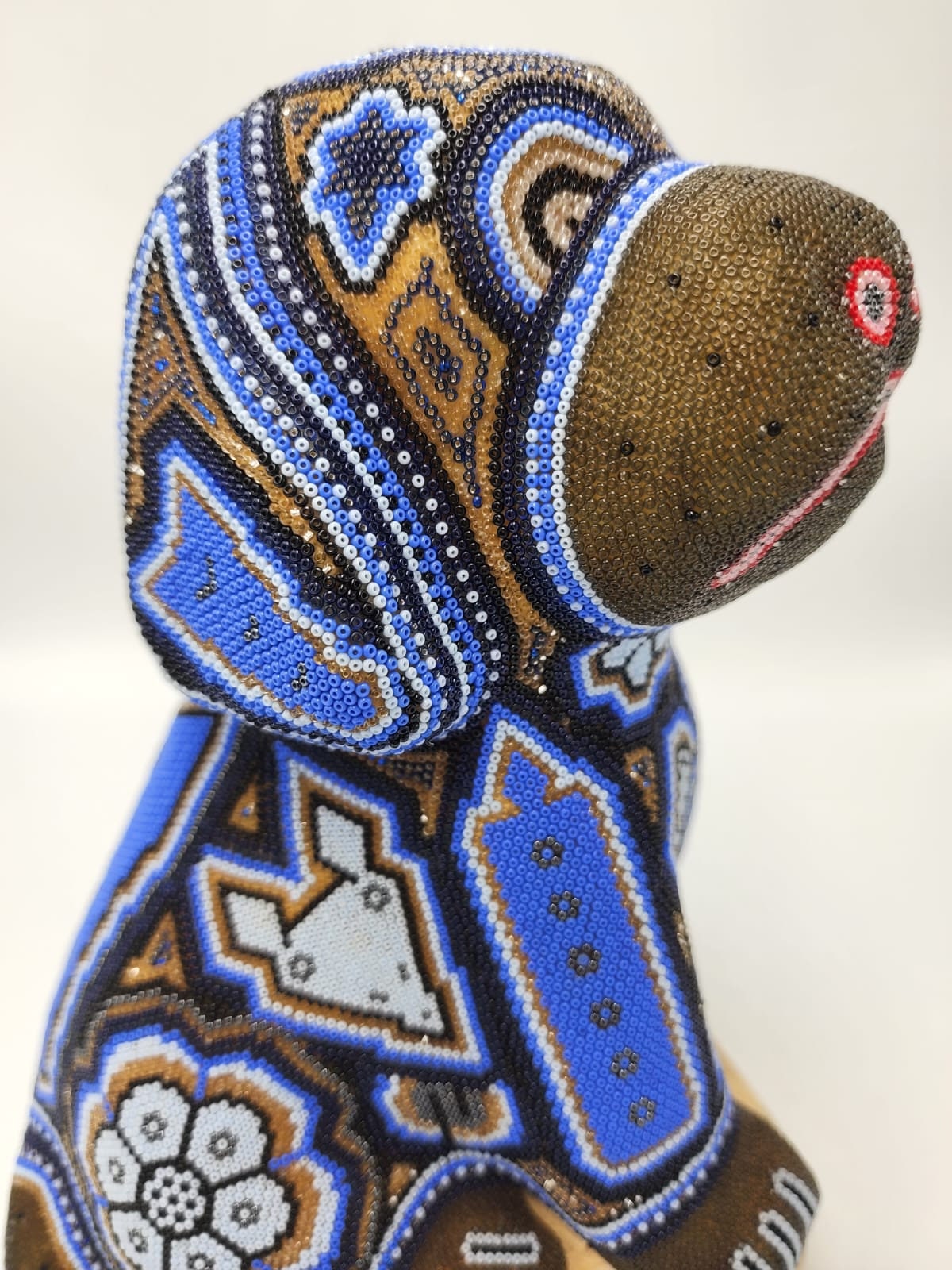 Huichol Beaded Mexican Folk Art Dog By Mayola Villa Lopez PP4492
