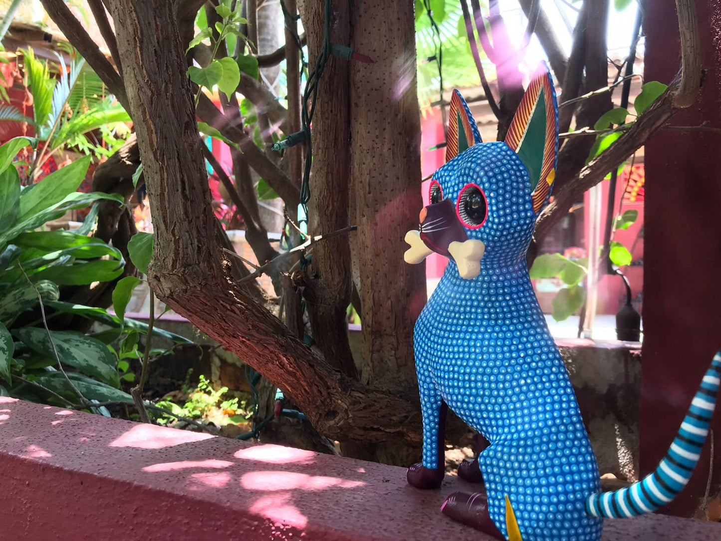 Great Mexican Oaxacan Wood Carving Alebrije Chihuahua By Isaac Fabian PP4540