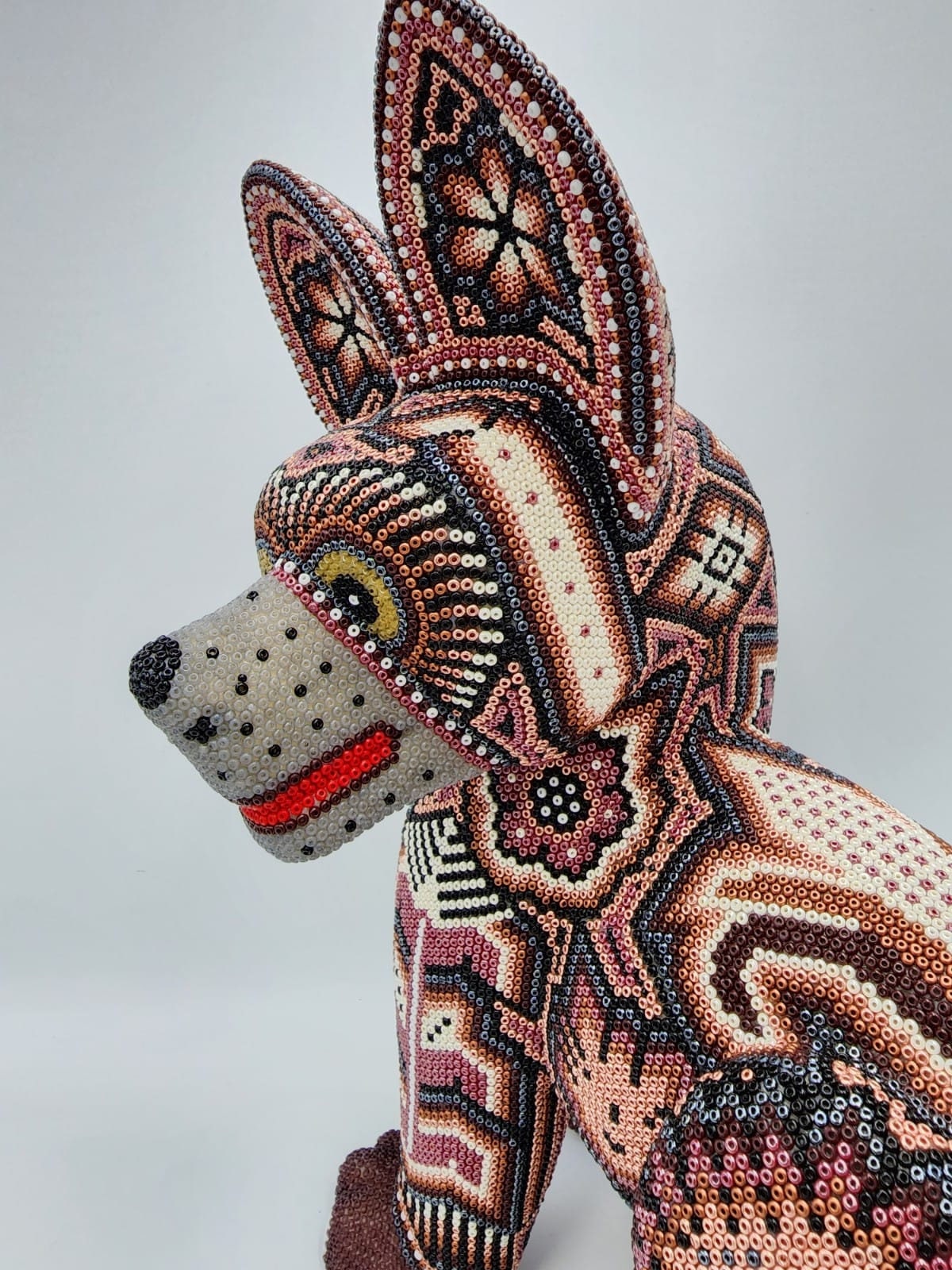 Huichol Mexican Folk Art Hand Beaded Dog By Florencio Lopez PP4696