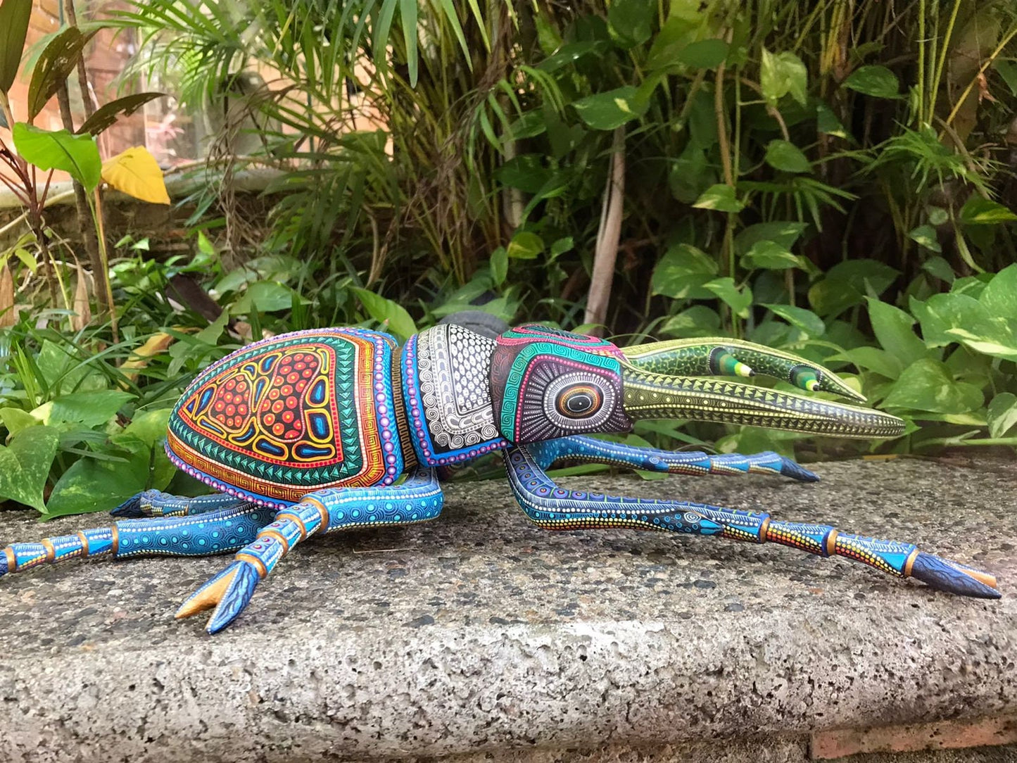 Oaxacan Wood Carving Scarab by Manuel Cruz Prudencio PP4619