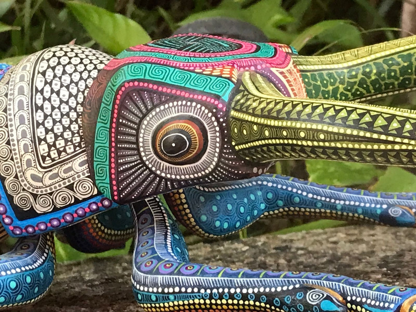 Oaxacan Wood Carving Scarab by Manuel Cruz Prudencio PP4619