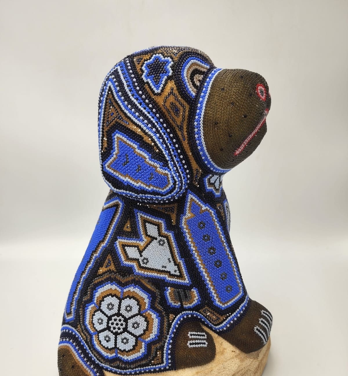 Huichol Beaded Mexican Folk Art Dog By Mayola Villa Lopez PP4492
