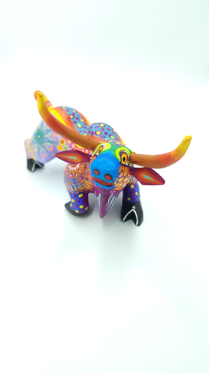 Oaxacan Wood Carving Hand Made bull  By Estudio 2403 PY3 PP6605